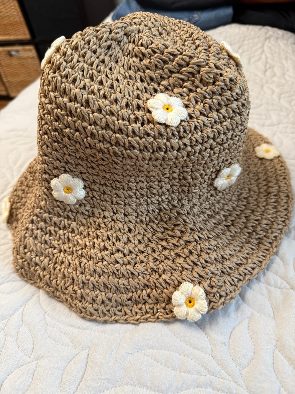 Flower straw bucket hat